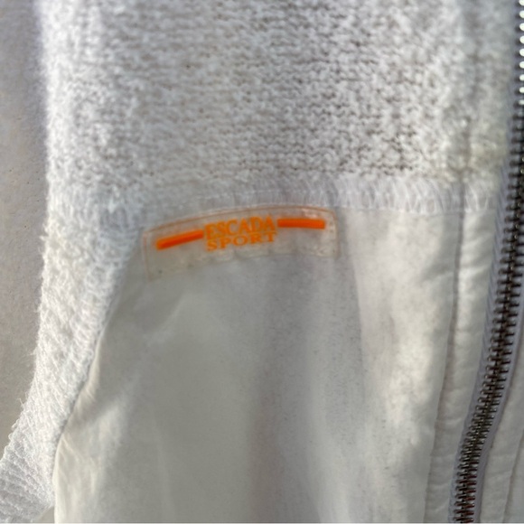 Vintage Escada Sport Zip Front Textured White Hoodie Sheer Hood And Pockets Sz M - Picture 4 of 13